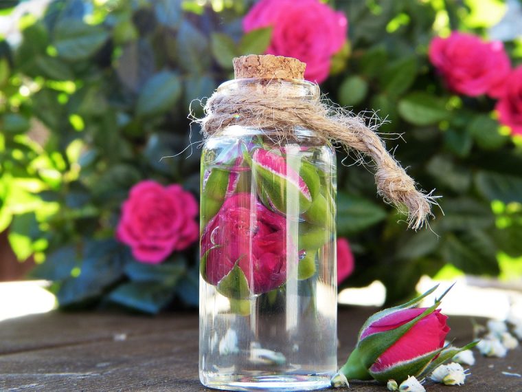 guide pratique pour une utilisation de l'Essence de térébenthine à la maison