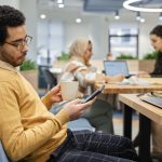 Pourquoi passer à la dématérialisation pour mieux organiser ses archives