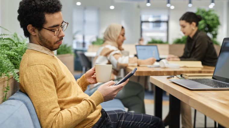 Réinventer sa journée de travail dans un environnement collaboratif et motivant